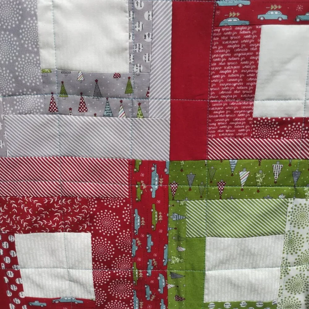 🎄🎅 ❤️HANDMADE HOLIDAY WINTER CHRISTMAS QUILT RED AQUA WHITE GREEN GRAY